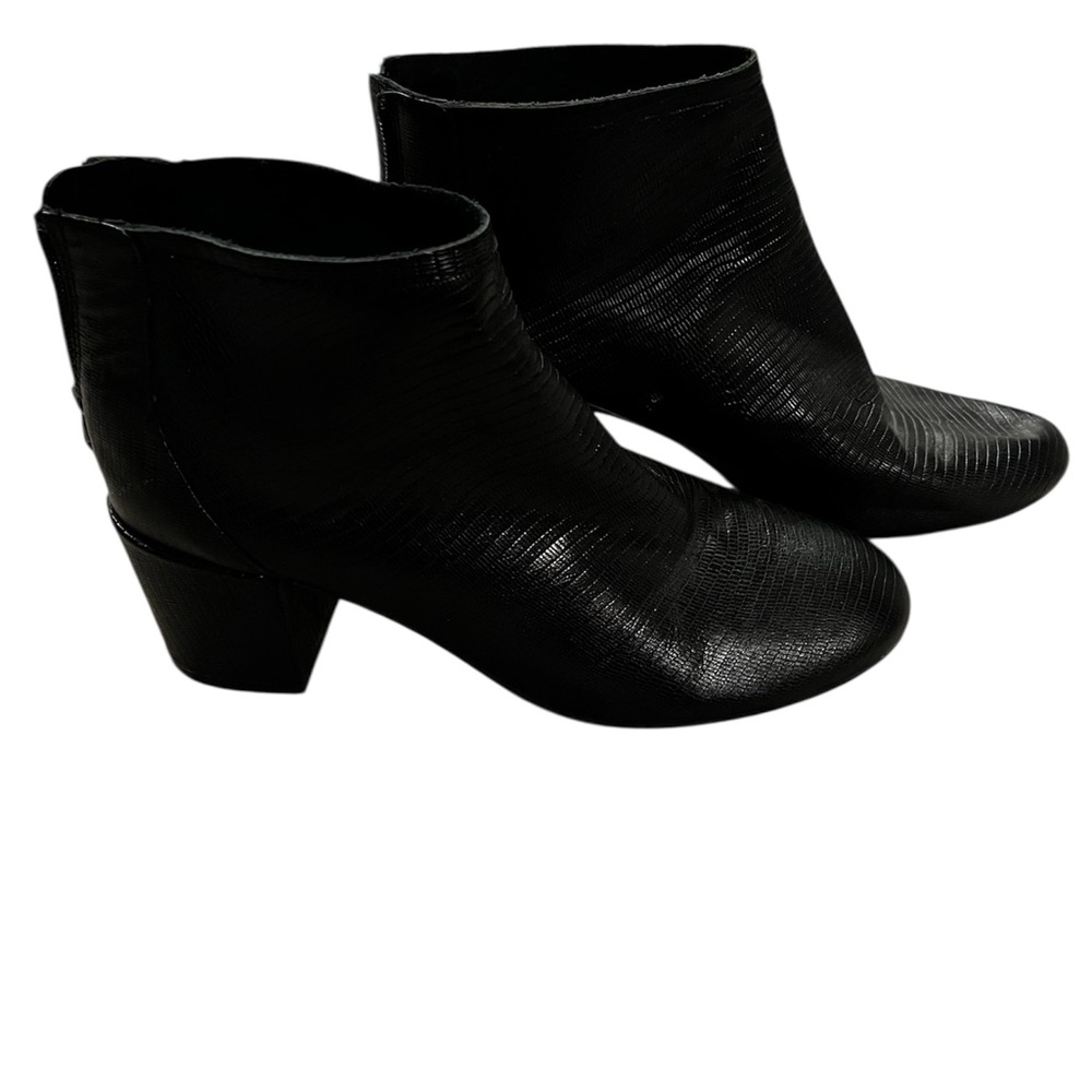 CECELIA NEW YORK Textured Black Ankle Booties sz 7.5